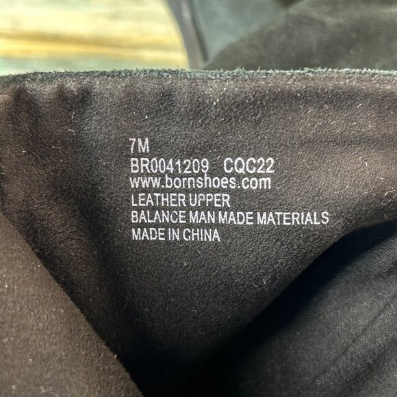 Born Over The Knee Boots Womens Size 7 Black Suede Pull On Block Heel Round Heel - Picture 13 of 13